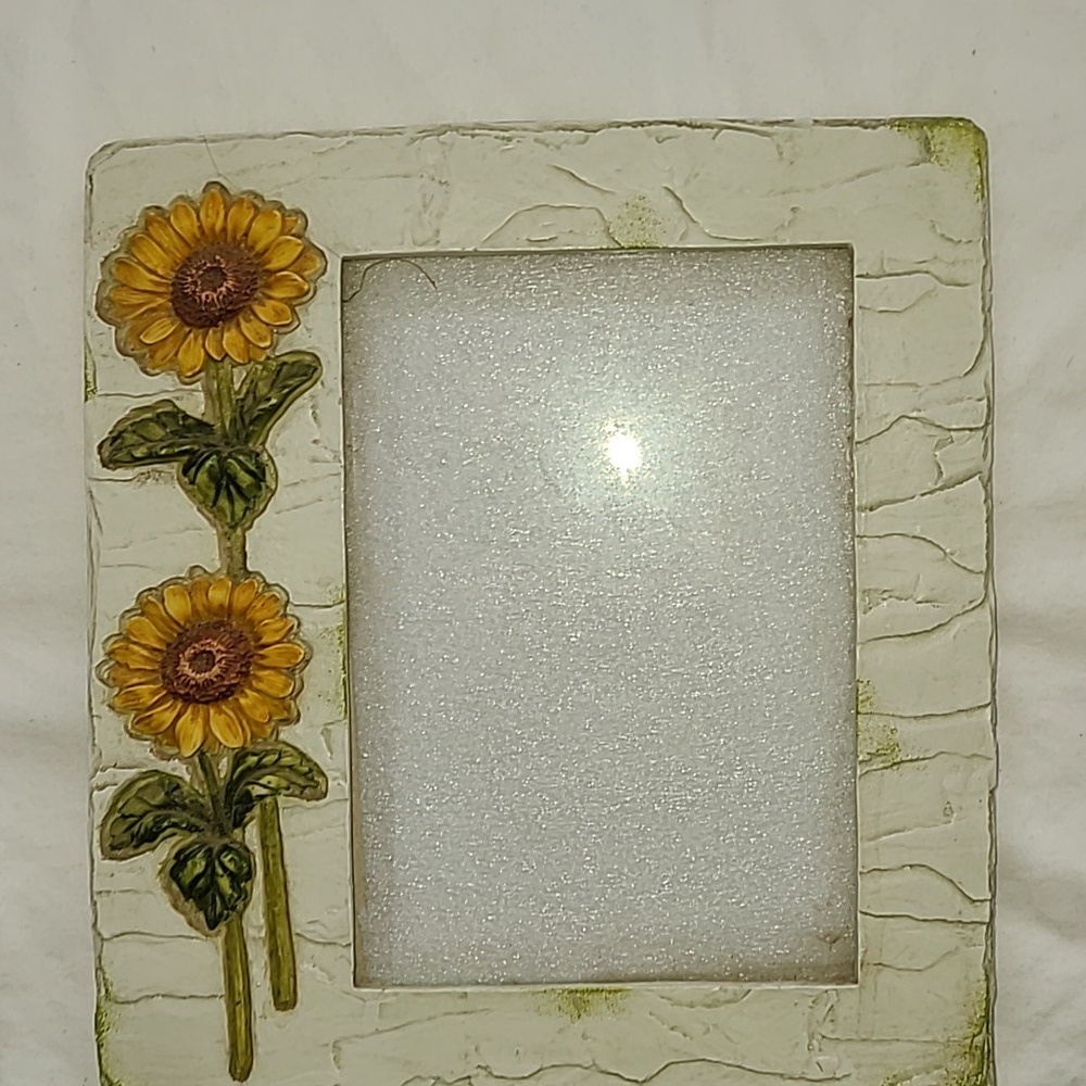 Beautiful clay Sunflower picture frameβ 4x6 - Picture 5 of 12